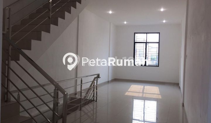 Ruko 3 Lantai Siap Huni Jalan Danau Jempang Medan Barat 8