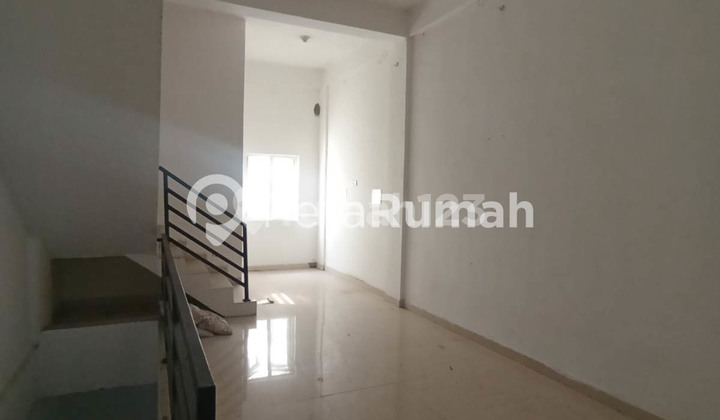 Ruko Cocok Buka Usaha Komplek J City Karya Wisata  9