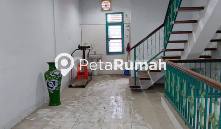 Ruko 3 Lantai Jalan Ambon Posisi Area Perkantoran  7