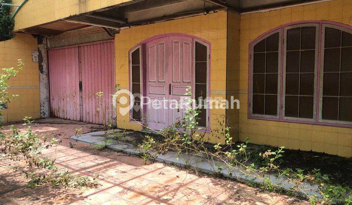 Villa Jl. Budi Kemakmuran Komplek Budi Kemuliaan 4