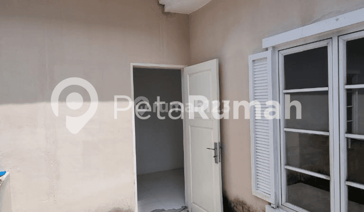 Rumah Modern Eksklusif Siap Huni Komplek Mercy Type Holten Christoph 17