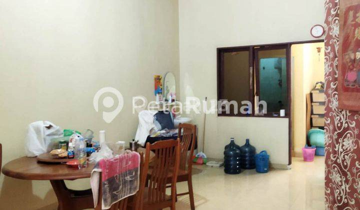 Villa Jalan Aluminium Raya Komplek Cemara Indah 1