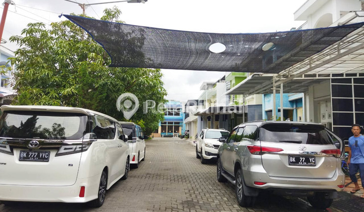 Villa Jalan Aluminium Raya Komplek Cemara Indah 5