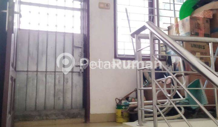 Villa Jalan Aluminium Raya Komplek Cemara Indah 11