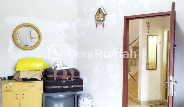 Villa Jalan Aluminium Raya Komplek Cemara Indah  12