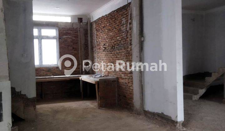 Ruko Jalan Tempuling Cocok Untuk Membuka Bisnis 16