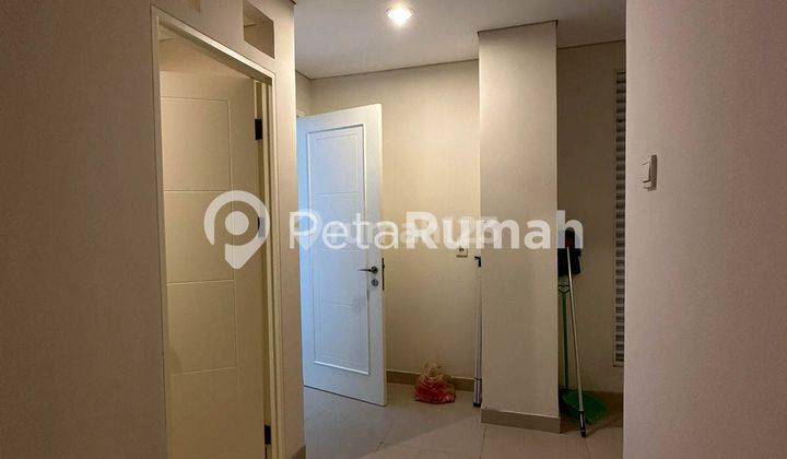 Apartemen Jalan Putri Hijau Apartemen Podomoro Condominium 3