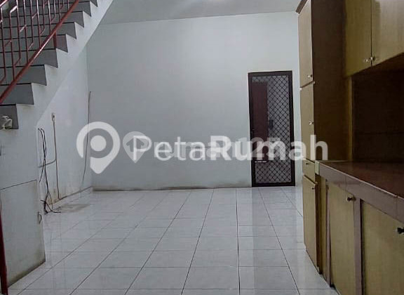 Rumah Jalan Cumi Cumi Pusat Kota Dekat Dengan Jalan Thamrin 2