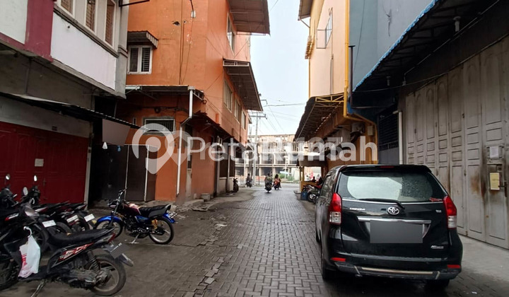 Ruko Jalan Veteran Komplek Brayan Trade Center 2