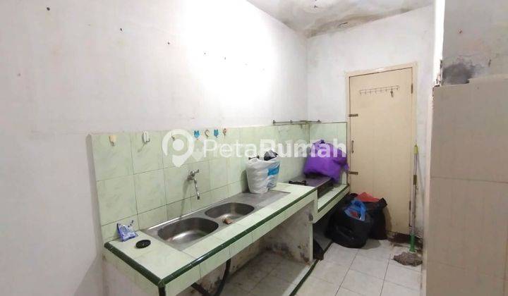 Rumah Jalan Sutrisno Berada di Pusat Kota 13