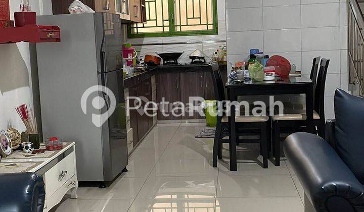 Ruko Jalan Sutomo Ujung Berada di Pusat Kota 8