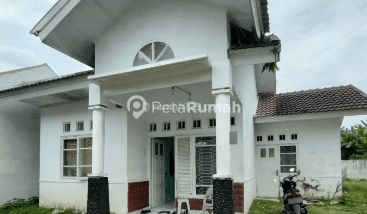 Rumah Jalan Asrama Komplek Bumi Asri 1