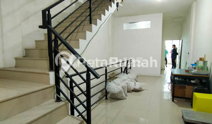 Ruko Jalan Adi Sucipto Komplek Cbd Polonia  2