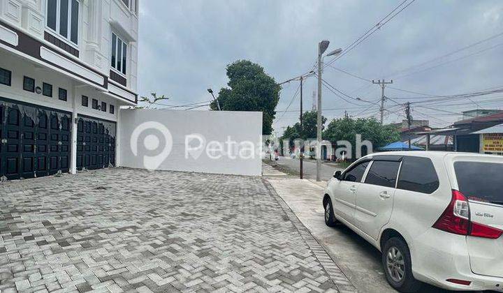 Ruko Jalan Pelita Vi Jalan Rakyat Komplek Pelita Aurora Business Park 1