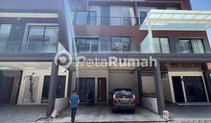 Villa Pembangunan I Komplek Givency One Type Prada 1