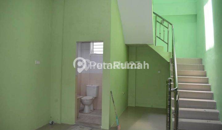  Villa Jalan Amal Komplek Evergreen  2