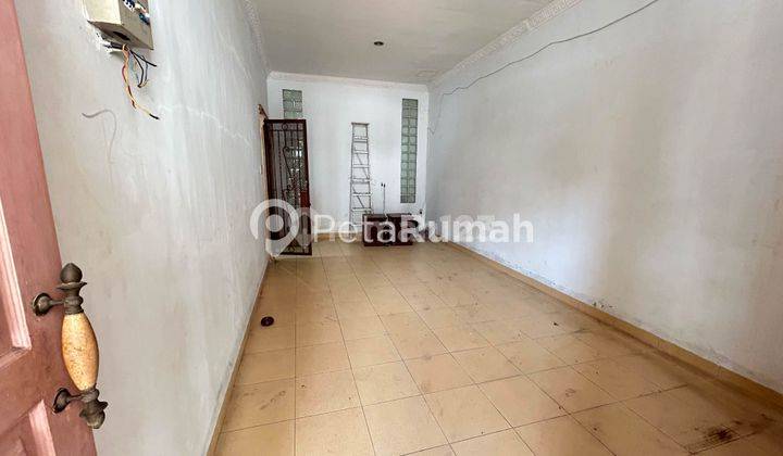 VILLA JALAN SAKURA KOMPLEK CEMARA ASRI  1