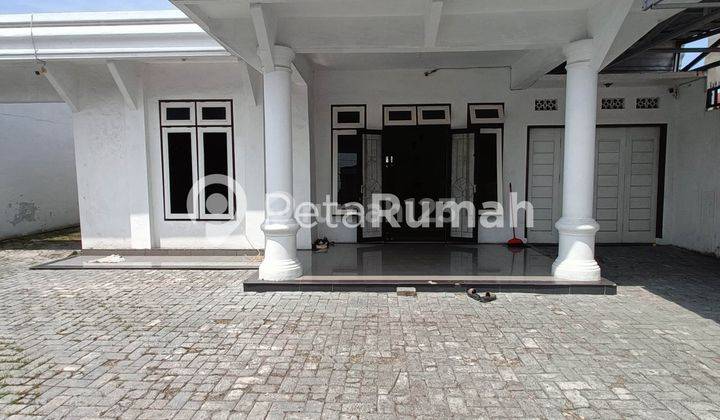 JUAL CEPAT VILLA 1 LANTAI 2