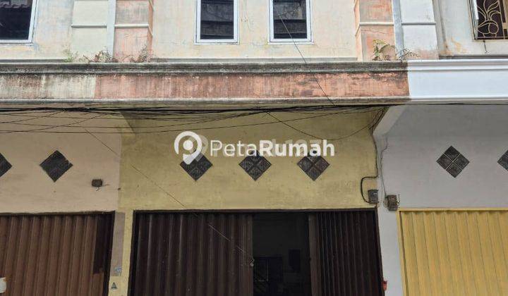 TOWNHOUSE JALAN PERDAMAIAN KOMPLEK LADANG MAS 2