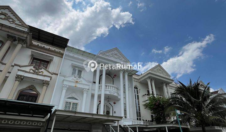 Jual Cepat Villa Mewah Komplek The Palace Residence  2