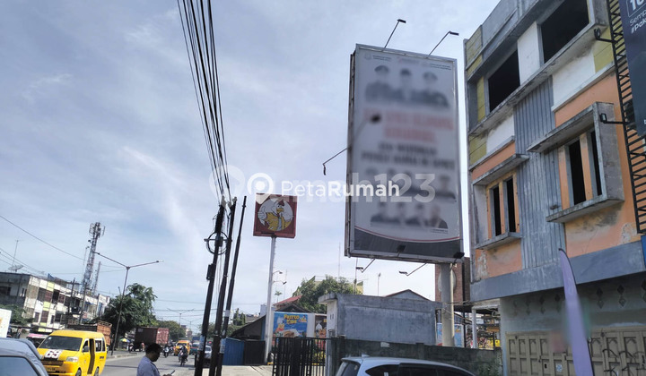 RUKO ADJOINING YOS SUDARSO STREET KM 16.5 | MARTUBUNG AREA 2