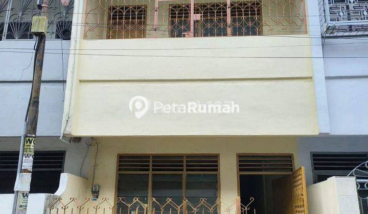 Rumah Jalan Brigjend Katamso Gang Datuk 1