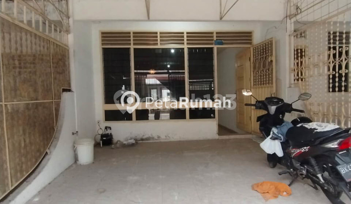 Jalan Yos Sudarso, Lingkungan 7, Komplek Deli Permai | Glugur Area