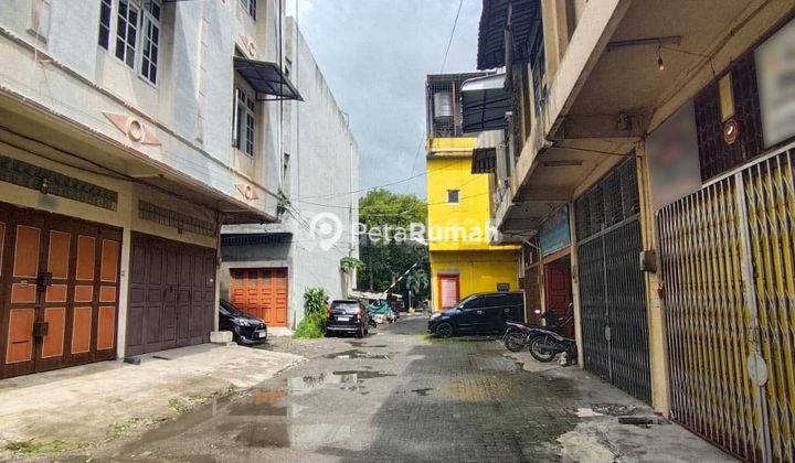 Town House Jalan Hm Yamin serdang  2