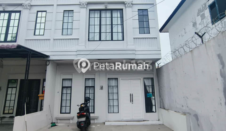 VILLA JALAN KOLAM KOMPLEX THE DIOR | PANCING AREA VILLA JALAN KOLAM KOMPLEX THE DIOR | PANCING AREA