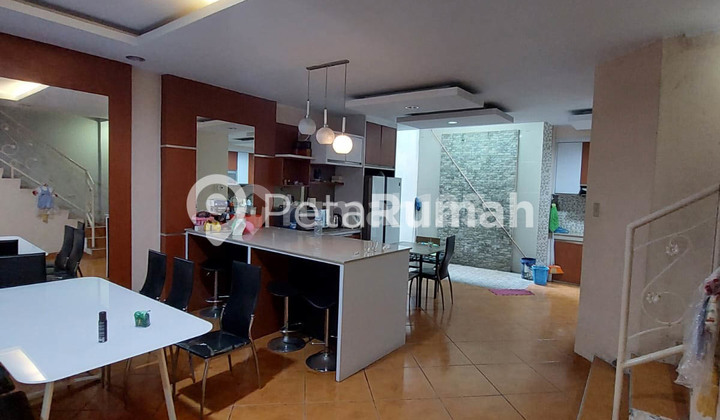 Dijual Townhouse Jalan Katalia Komplek Griya Riatur Indah - Medan Helvetia 2