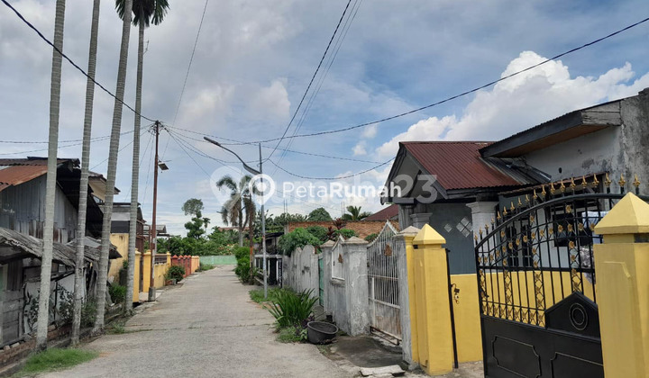Menteng VII Street, Sion Church Alley House | Denai Area 2