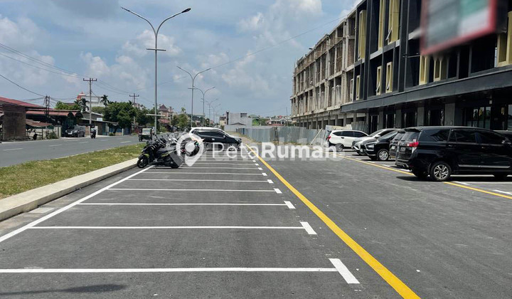 Attached Shophouse on Meteorologi Raya Street, Citraland Sampali Complex | Tembung Area