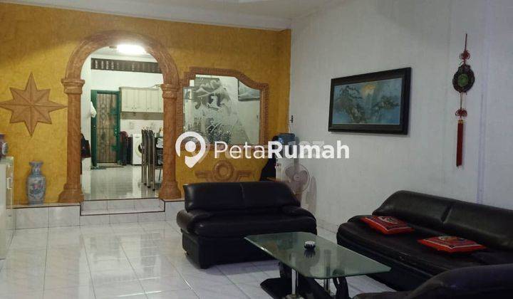 Villa Jalan Batu  2