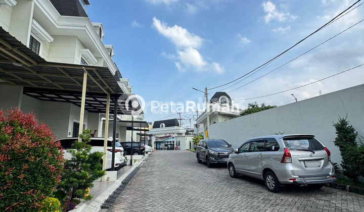 Villa Katamso Palace Jln.brigjend Katamso. Medan (Near Suzuya Supermarket)