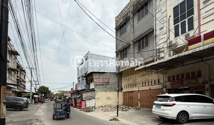 For Sale: 4-Unit Connected Shop House on Rahmadsyah Street - Includes Alfamart Business + Reddoorz 1