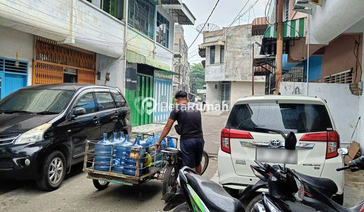  Glugur Jl. Kol. Yos Sudarso Gg. Sri Deli dekat Prima Spot  2