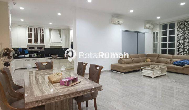  VILLA JALAN RS. HAJI KOMPLEK MUTIARA RESIDENCE  2