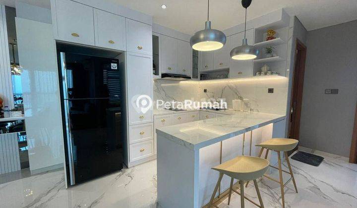 Luxury Apartment Reiz Condo