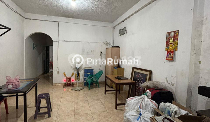 Pasundan Road House with Gatot Subroto Area Furniture 2