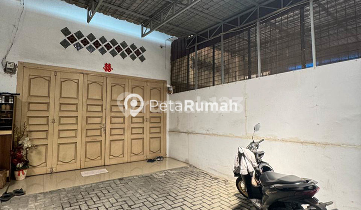 Ruko Jalan Brigjend Zein Hamid Gang Pancasila | Daerah Titi Kuning