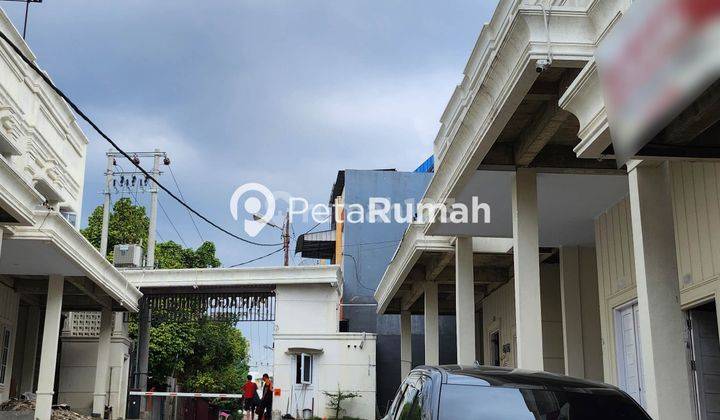 RUKO JALAN BRIGJEND KATAMSO GANG PERBATASAN KOMPLEK PARAGON MALIBU 1