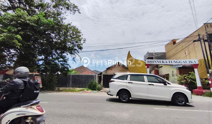 Jalan Hm Joni / Menteng Raya House | Exemplary Area