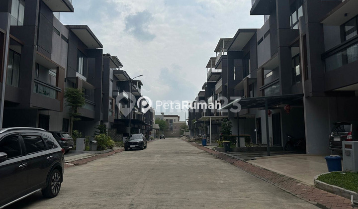 VILLA JALAN GAPERTA UJUNG KOMPLEK GIVENCY ONE CLUSTER DIOR 1