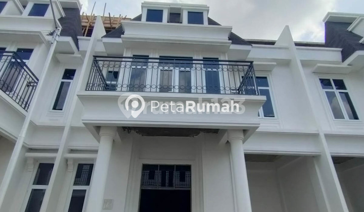 TOWNHOUSE JALAN TURI KOMPLEK FOUR SEASON ESTATE SUITE TAHAP 1 | DEKAT SM RAJA