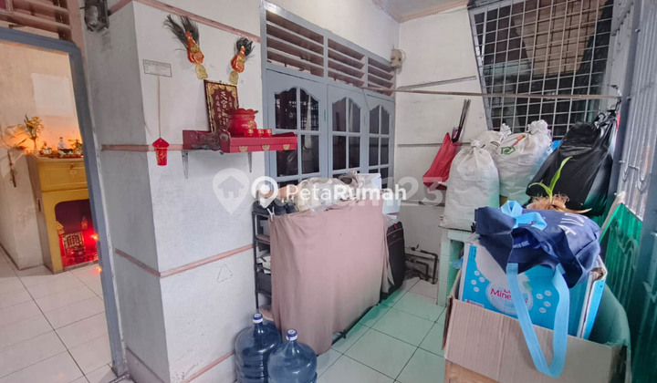 RUMAH JALAN PEMBANGUNAN II 1