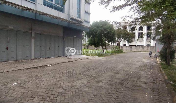 RUKO GANDENG JALAN PADANG GOLF KOMPLEK CBD POLONIA