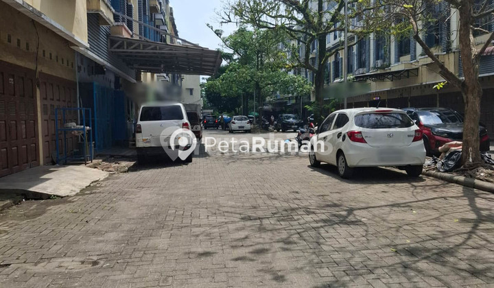 RUKO JALAN GATOT SUBROTO KOMPLEK MAKRO PERMAI 1