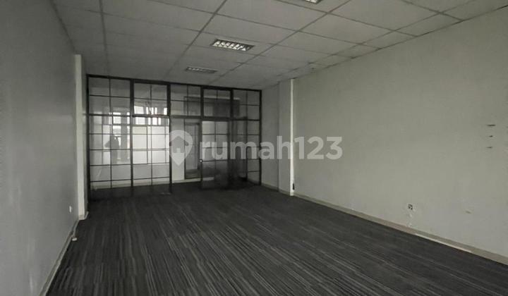 Space Office Siap Pakai 82M Jalan Raya Boulevard Mampang Prapatan Space Office Siap Pakai 82M Jalan Raya Boulevard Mampang Prapatan