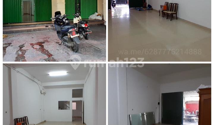 Row House Adjacent to Boulevard Meruya Selatan Street, Size 9.5x24. 2