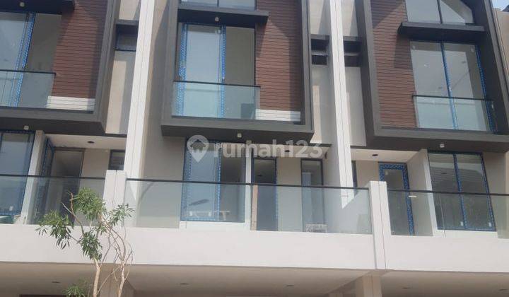 Osaka Residence Pik2 Rumah 3 Lt Siap Serah Terima Dekat Hermina 1